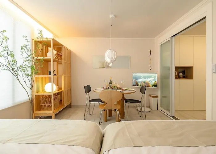 New Modern House In The Heart Of Jongno * Séoul