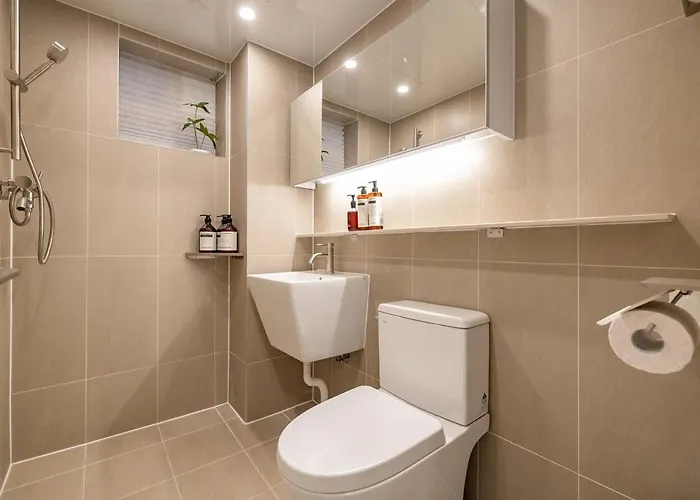 New Modern House In The Heart Of Jongno