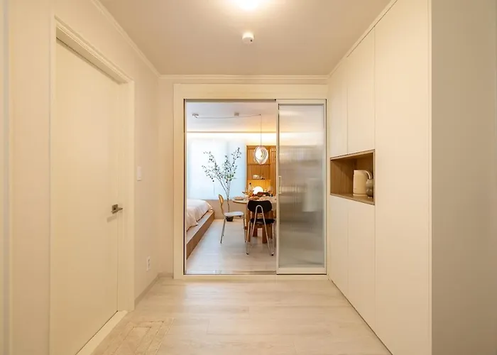 New Modern House In The Heart Of Jongno Appartement *